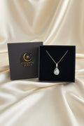 Rainbow Moonstone Pendant & Chain